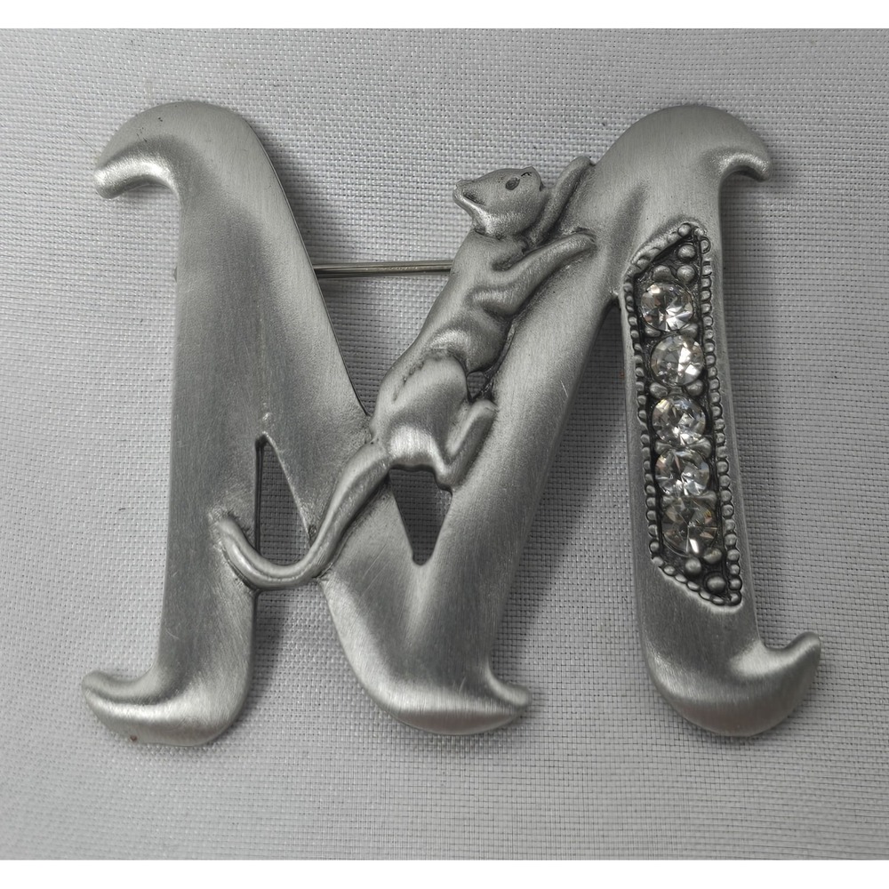 Vtg Signed JJ JONETTE Silver Tone Pewter? INITIAL M‎  BROOCH w/Cat & Crystals